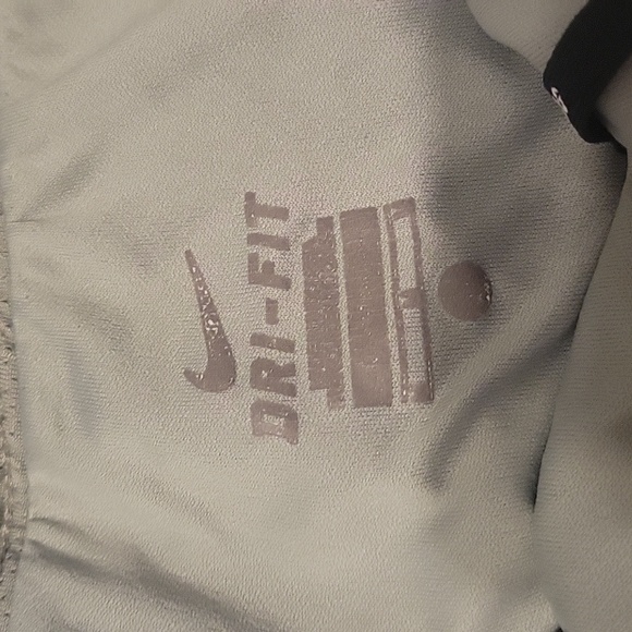 Nike dri fit running shorts - Picture 3 of 6